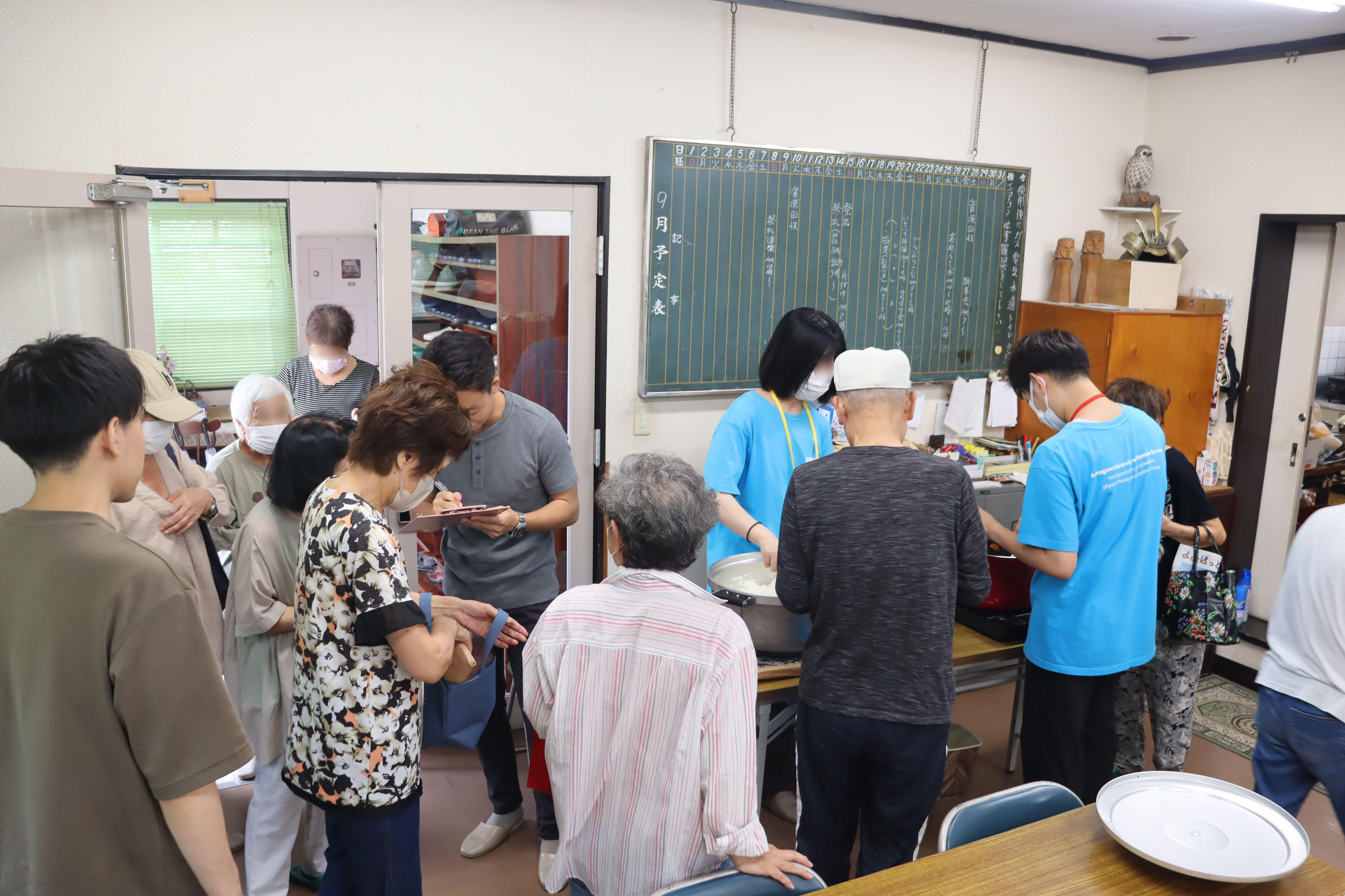 10どんぶりの会開始.JPG