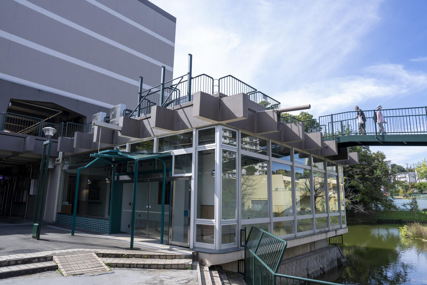 https://www.kousha-chintai.com/blog/img/5e178230611b9cd0217ba0be1dded345182147f8.jpg