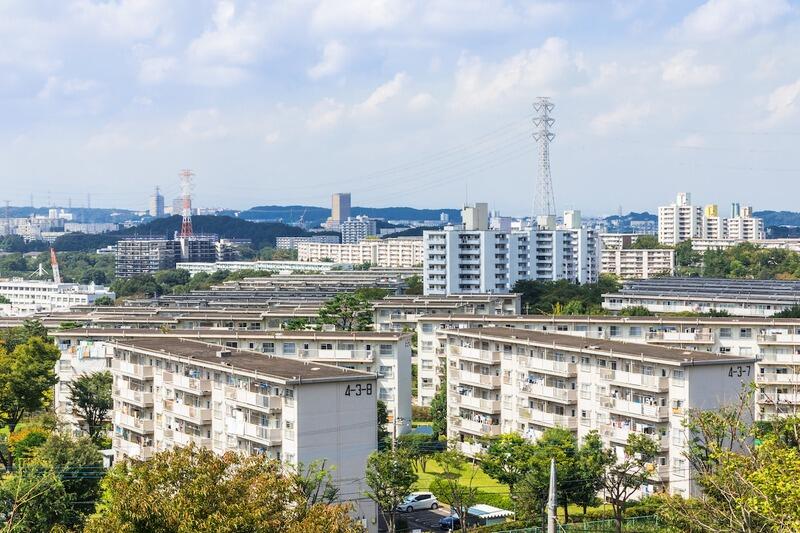 japanese_apartment_complex_cityscape.jpg