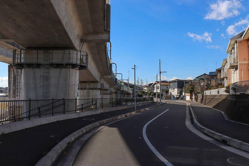 road.jpg