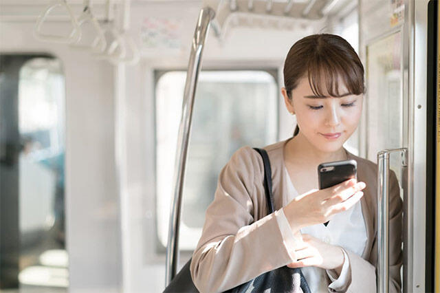 woman-on-train.jpg